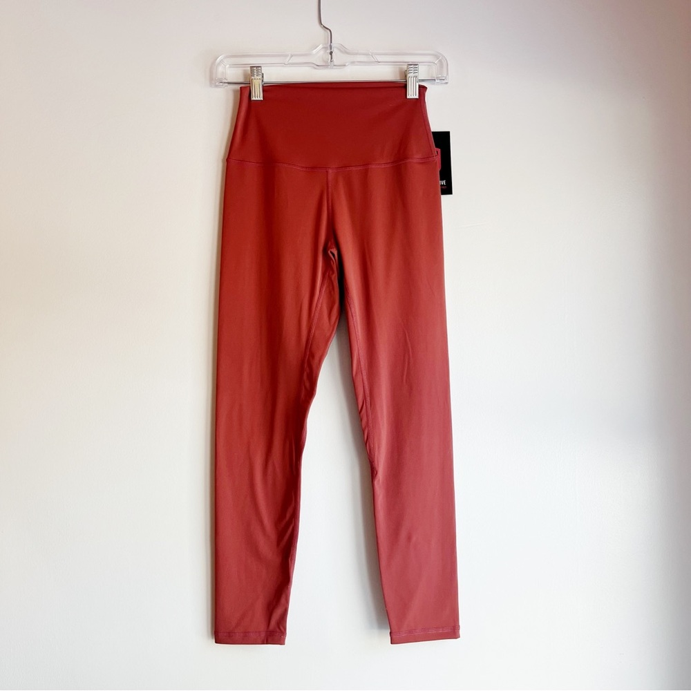 Born Primitive Rust Red High-Waisted light compression Leggings size large